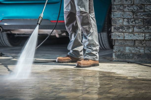 Best Driveway Pressure Washing  in Bolindale, OH